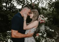 Travis Kelce's Financial Scandal Highlights Risks of Blind Trust in Advisors