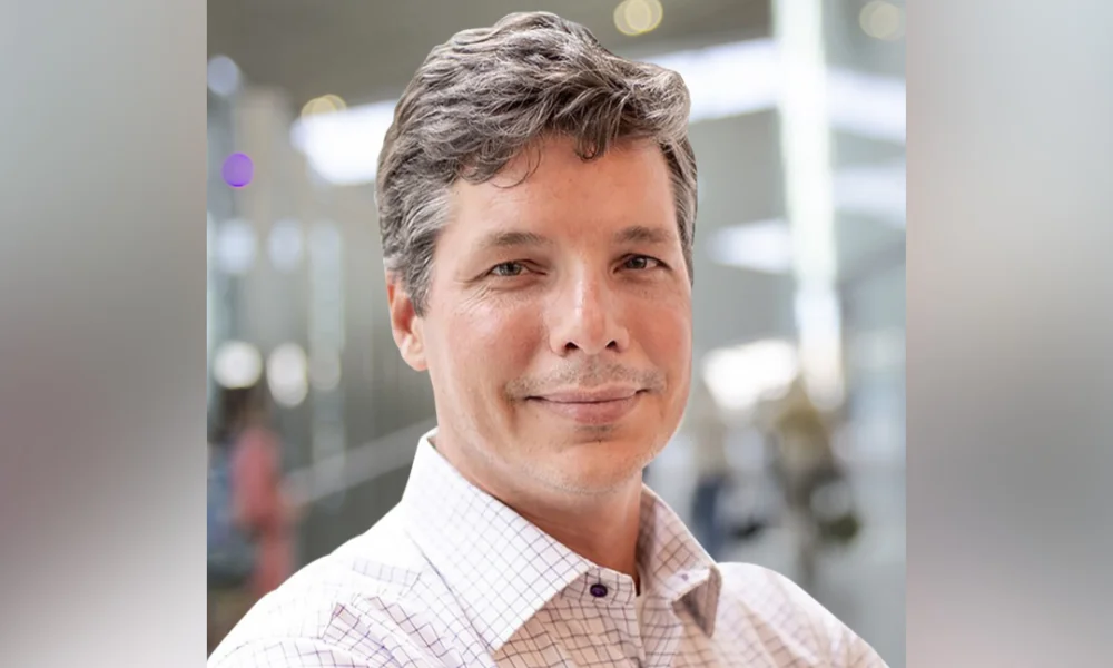In-House AI Development: A Key Competitive Edge for Commercial Insurers
